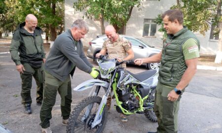 Ярославцев наградили медалями за помощь Акимовскому району