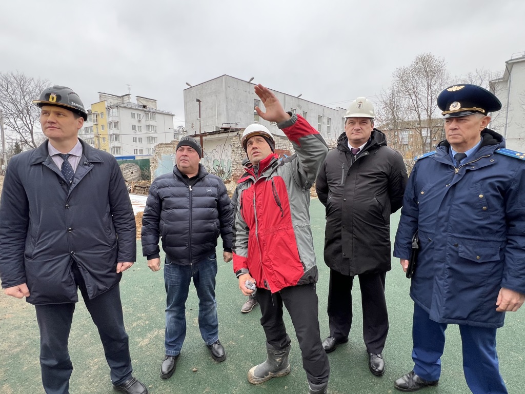 Строительство школы на Большой Федоровской взяла на контроль Прокуратура