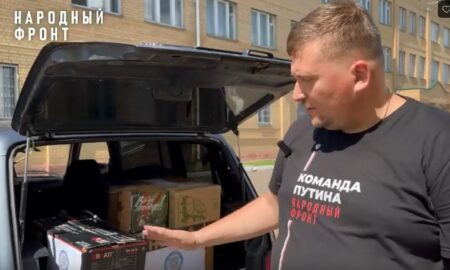Строители передали два внедорожника «Нива» на нужды СВО
